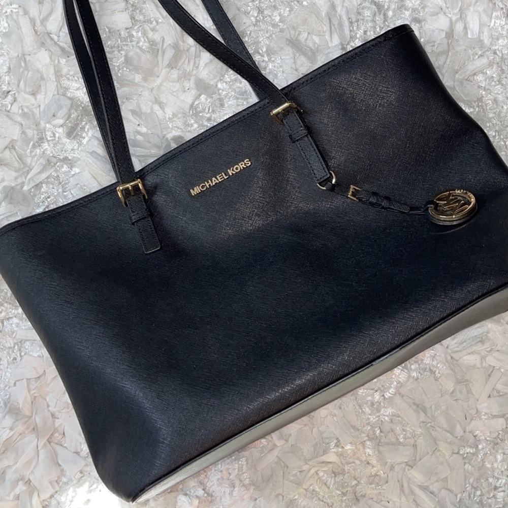 Michael Kors Shoulder Bag